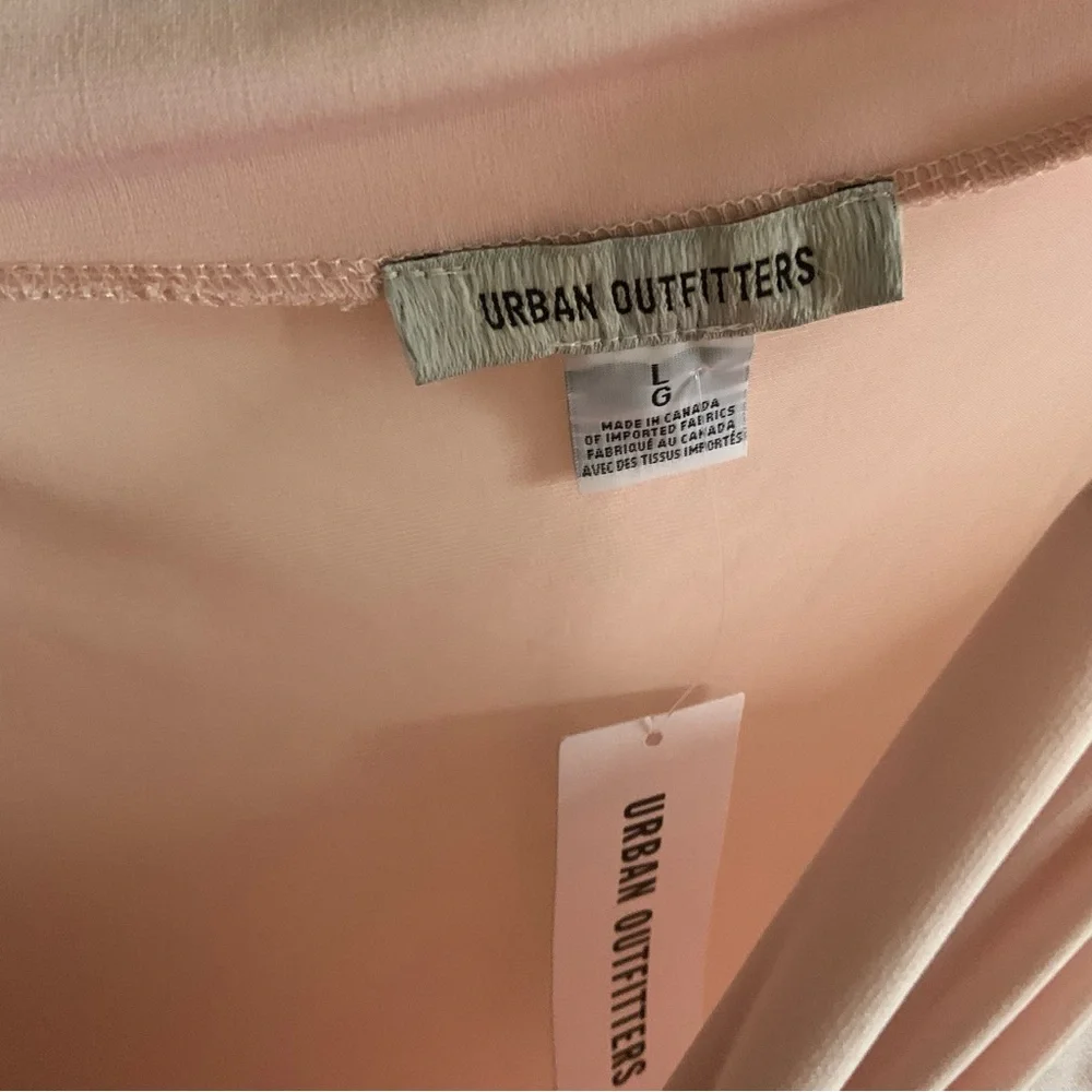 Pink Ruched Off-Shoulder Top - Picture 3 of 4